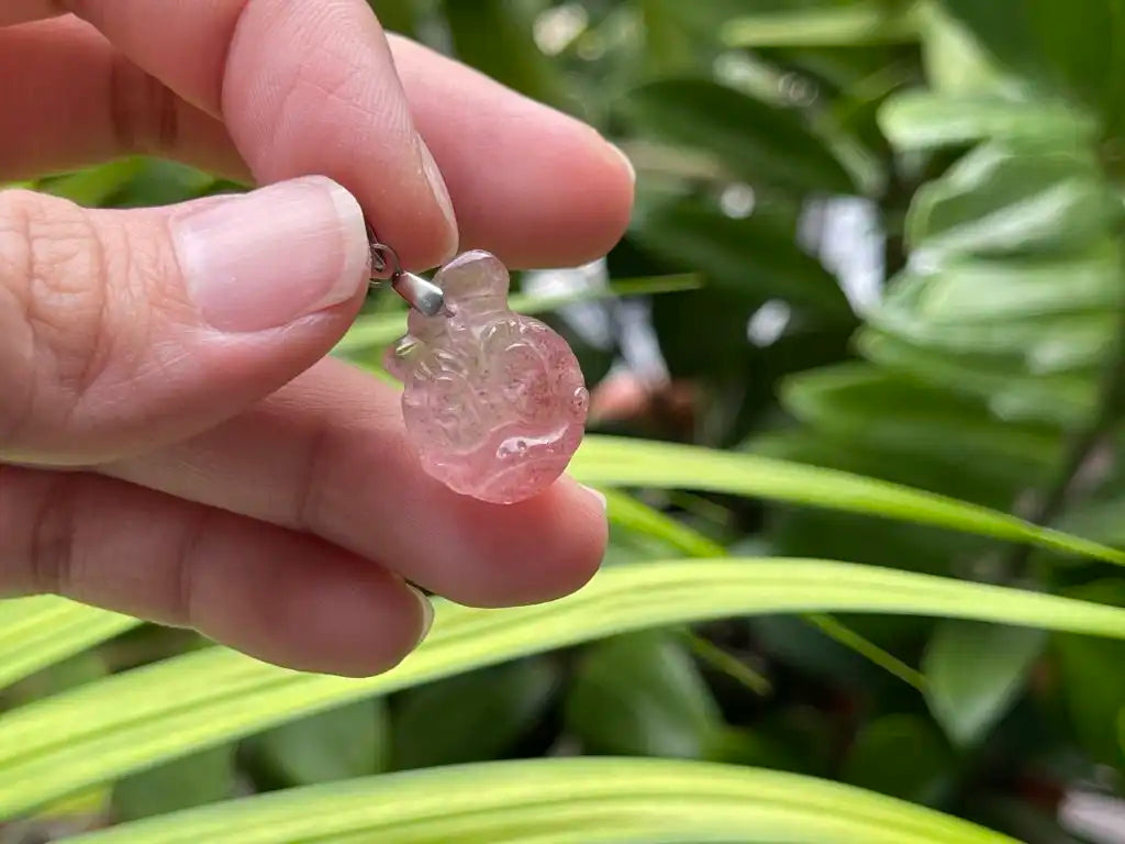 Russia Strawberry Quartz Pendant A Grade 100% Natural Crystal Gemstone - JING WEN CRYSTAL