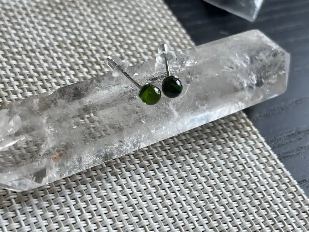 USA Diopside Earring A Grade with Silver 925 100% Natural Crystal Gemstone - JING WEN CRYSTAL