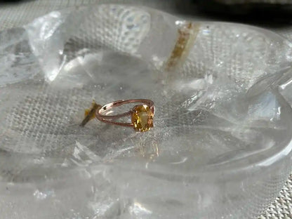 Madagascar Yellow Citrine Adjustable Ring A Grade in Silver 925 with Rose Gold Plated 100% Natural Crystal Gemstone - JING WEN CRYSTAL