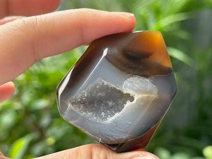 Brazil Natural Druzy Agate Wealth, Good Luck and Protection - JING WEN CRYSTAL