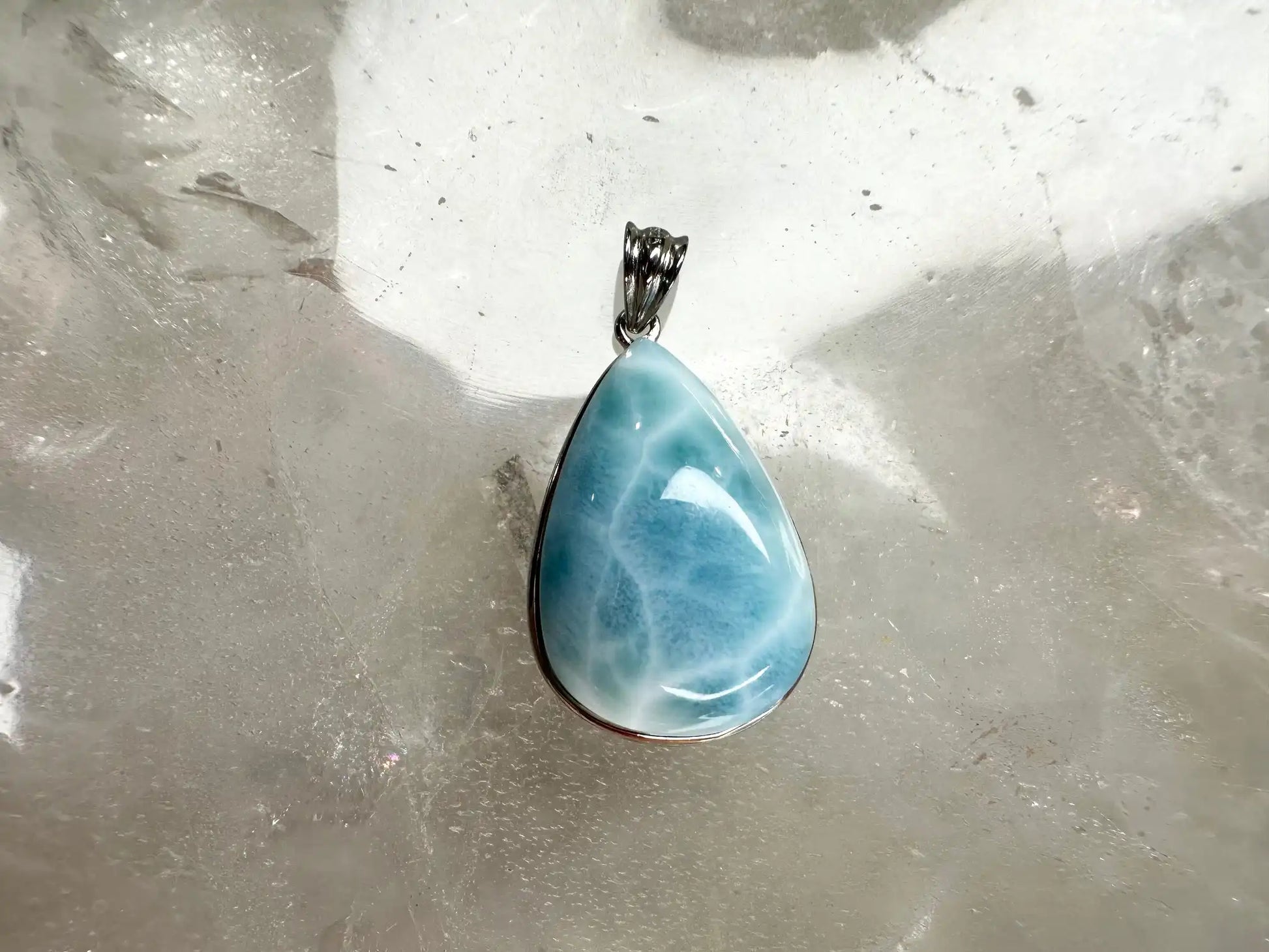 Dominican Republic Larimar Pendant A Grade in Silver 925 100% Natural Crystal Gemstone - JING WEN CRYSTAL