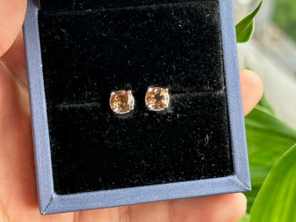 İlbir Anatolian Mountains Zultanite Rare Mineral Earring A Grade in Silver 925 100% Natural Crystal Gemstone - JING WEN CRYSTAL