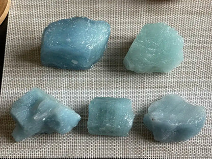 Brazil Aquamarine Raw Stones A Grade 100% Natural Crystal Gemstone - JING WEN CRYSTAL