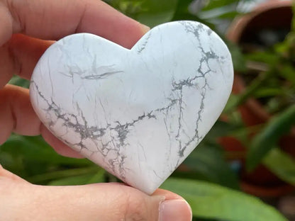 USA Clear Quartz / Smoky Quartz / Howlite Heart Shape 100% Natural Crystal Gemstone - JING WEN CRYSTAL