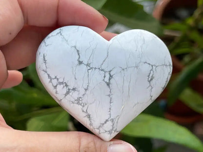 USA Clear Quartz / Smoky Quartz / Howlite Heart Shape 100% Natural Crystal Gemstone - JING WEN CRYSTAL