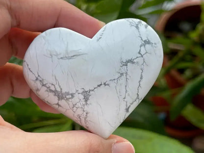 USA Clear Quartz / Smoky Quartz / Howlite Heart Shape 100% Natural Crystal Gemstone - JING WEN CRYSTAL