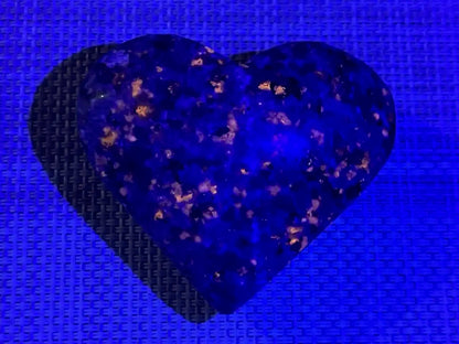 USA Yooperlite Heart Shape 100% Natural Crystal Gemstone - JING WEN CRYSTAL