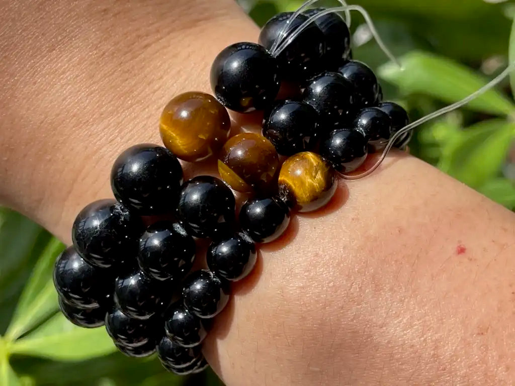 Brazil Black Tourmaline with Tiger s Eye Bracelet A Grade 100