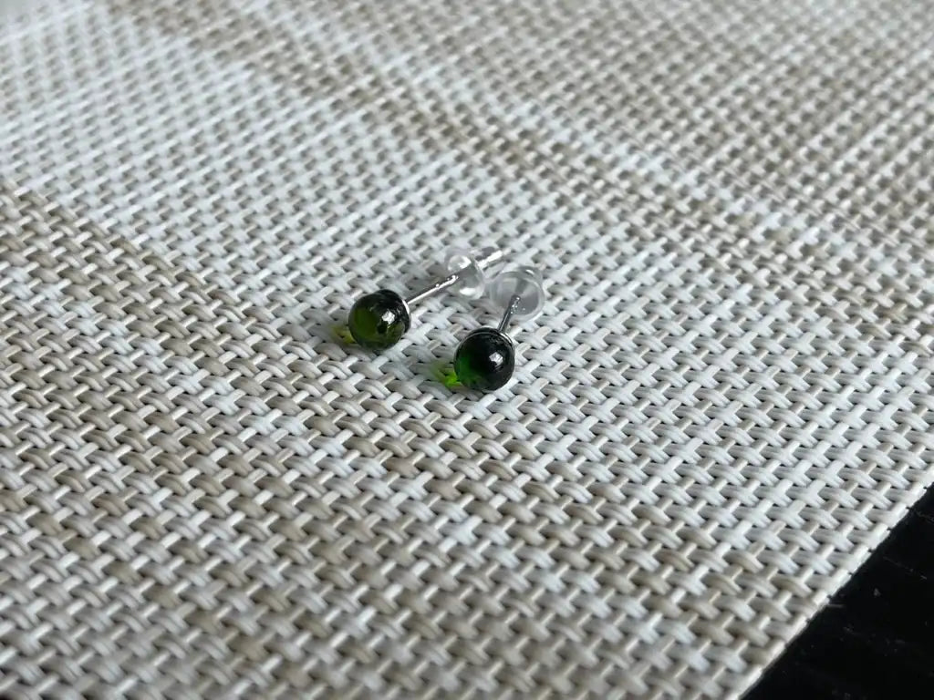 USA Diopside Earring A Grade with Silver 925 100% Natural Crystal Gemstone - JING WEN CRYSTAL